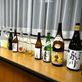 【地酒こだわりコラム】日本酒好きが「持ち寄り会」 個性豊かな19種、チーズとの相性探る
