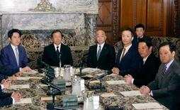 特別国会、１８日召集