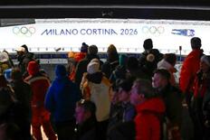 新設そり会場、競技開始で歓声