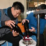 岩崎さんのワイン、２季目完成　栃木・大平