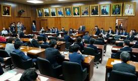 首相「再審制度を確実に前進」