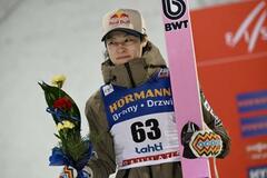 Ｗ杯ジャンプ、小林陵侑が３位