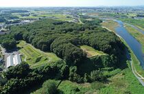 飛山城史跡公園