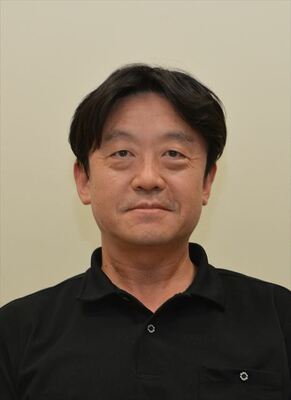 鈴木真ノ介教授