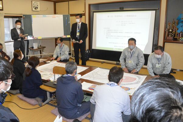 移転先について住民の要望を聴取した小規模相談会