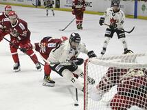 バックス３連覇狙う