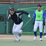 栃木ＧＢがトライアウト　元ヤクルト・中山ら参加