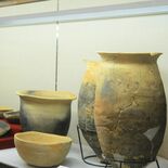 「仁王地遺跡」の出土品を展示　市貝の歴史民俗資料館