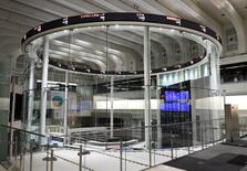 東証、午前終値は４万４９９５円
