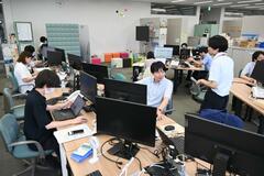 自席なし 会話は増加