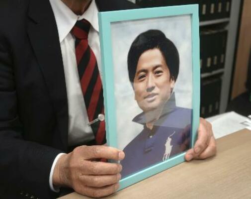 　私立玉川学園の小学部で勤務していた佐藤馨一さん＝２０日、東京都町田市