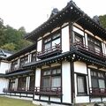 旧南間ホテル別館（ましこ悠和館）（益子）　国登録・昭和時代　上皇さま最後の疎開先／移築し平和考える施設に