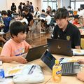 栃木シティ選手とゲーム作りに挑戦　足利でプログラミング教室、児童40人参加