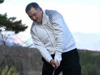 若林がプレーオフ制し初優勝　ゴルフのキング・オブ・チャンピオンズ　栃木…