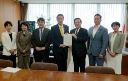 妊産婦への伴走型支援、全国で