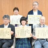 小滝さん(大田原)が俳句で最高賞に 宇都宮で島守忌俳句大会表彰式