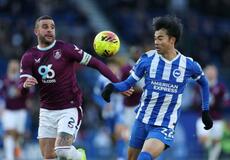 三笘薫、昨年９月以来の先発出場