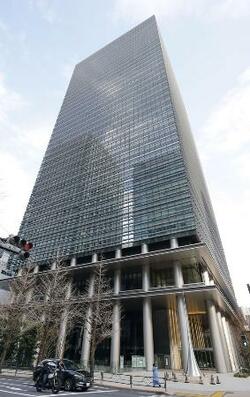 日本郵便、委託義務違反か