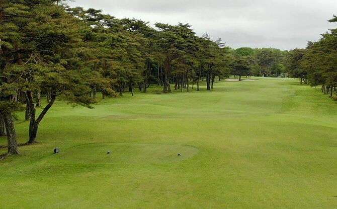 日光ＣＣの名物ホール「松の廊下」と称される11番パー４