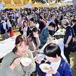 宇都宮餃子祭り開幕 LRT開業など祝い5日まで 24店舗が出店