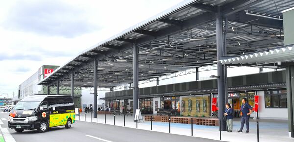 いちょう号が乗り入れている「フレスポうつのみや市場」