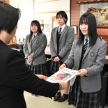 高齢者や障害者、買い物も安心　宅配の店掲載「なすからガイド」完成　烏山…