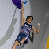 宇都宮市出身の楢崎明、開幕戦３位　兄の楢崎智は４位　スポーツクライミング・ボルダーＷ杯　