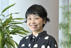 「このままじわじわ殺されていくのも戦争と同じだ」「心の自由だけは奪わせない」経済難への抗議デモで多くの若者が殺されて、特権階級への不満も