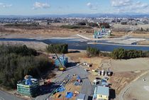 LRT鬼怒川橋りょう工事進む　宇都宮