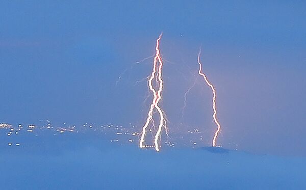 宇都宮、鹿沼などで激しい雷雨 火災や停電相次ぐ｜県内主要,社会,動画