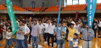 雇用安定、労働者保護訴え／鹿沼で県メーデー大会