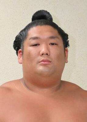 　尊富士
