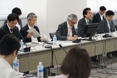 医療データを連結、活用へ検討