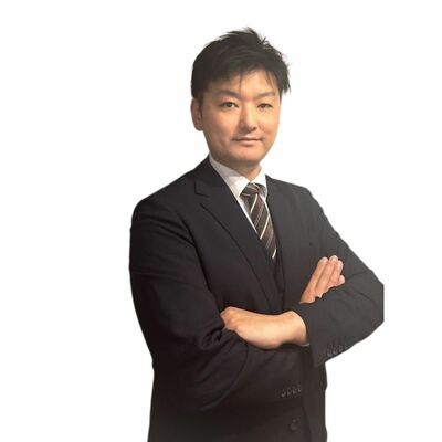 河野裕輔氏