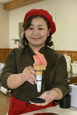 とちあいかをぜいたくに使った「みぶのいちごソルベ」
