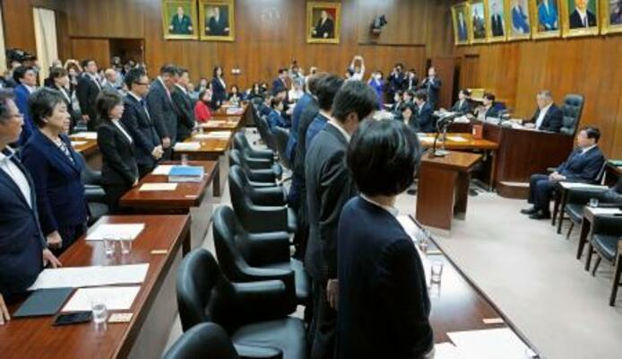刑事訴訟法改正案を可決した衆院法務委=12日午前