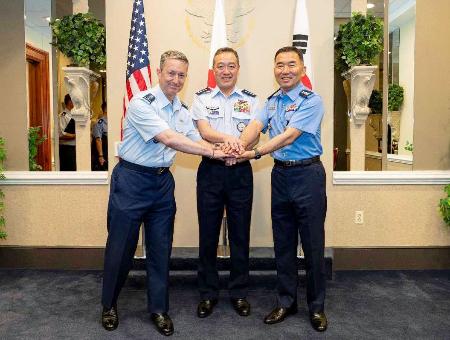 日米韓、北朝鮮対処で協力再確認 制服組トップ会談、非核化へ連携