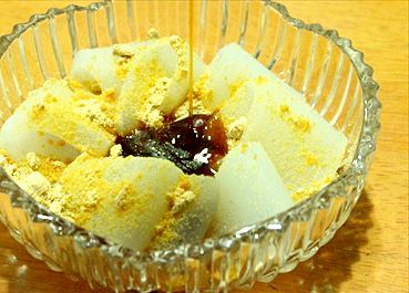 刺身こんにゃくのわらび餅風