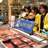 和牛甲子園で審査員特別賞　とりせんで栃木農業高生が販売　「後味さっぱり…