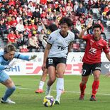 栃木ＳＣ、プレーオフ圏争いのライバル金沢に完敗　Ｊ２復帰は絶望的に　守…