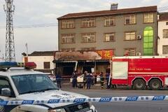 中国花火店で爆発12人死亡