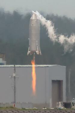再使用ロケット実験機、着陸成功