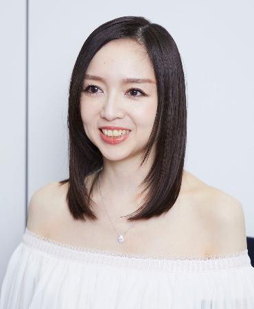 　インタビューに答える宮本笑里