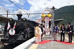 ＳＬ大樹、１周年　日光