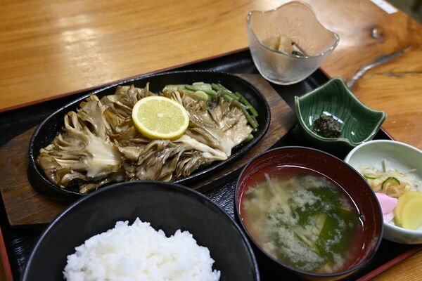 舞茸ステーキ定食