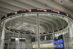 東証、午前終値５万９３０４円