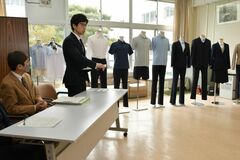 【夕刊】ユニクロ制服を27年度から採用