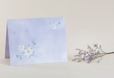 お悔やみの気持ちを静かに伝える「心百合（こころゆり）」新発売