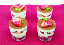 イチゴたっぷり!ご褒美スイーツイチゴのティラミス