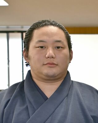 三田
